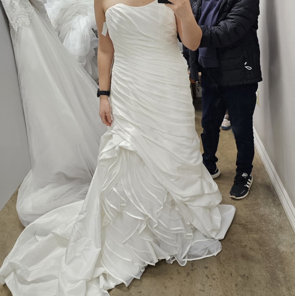 David Tutera With Tag Wedding Gown